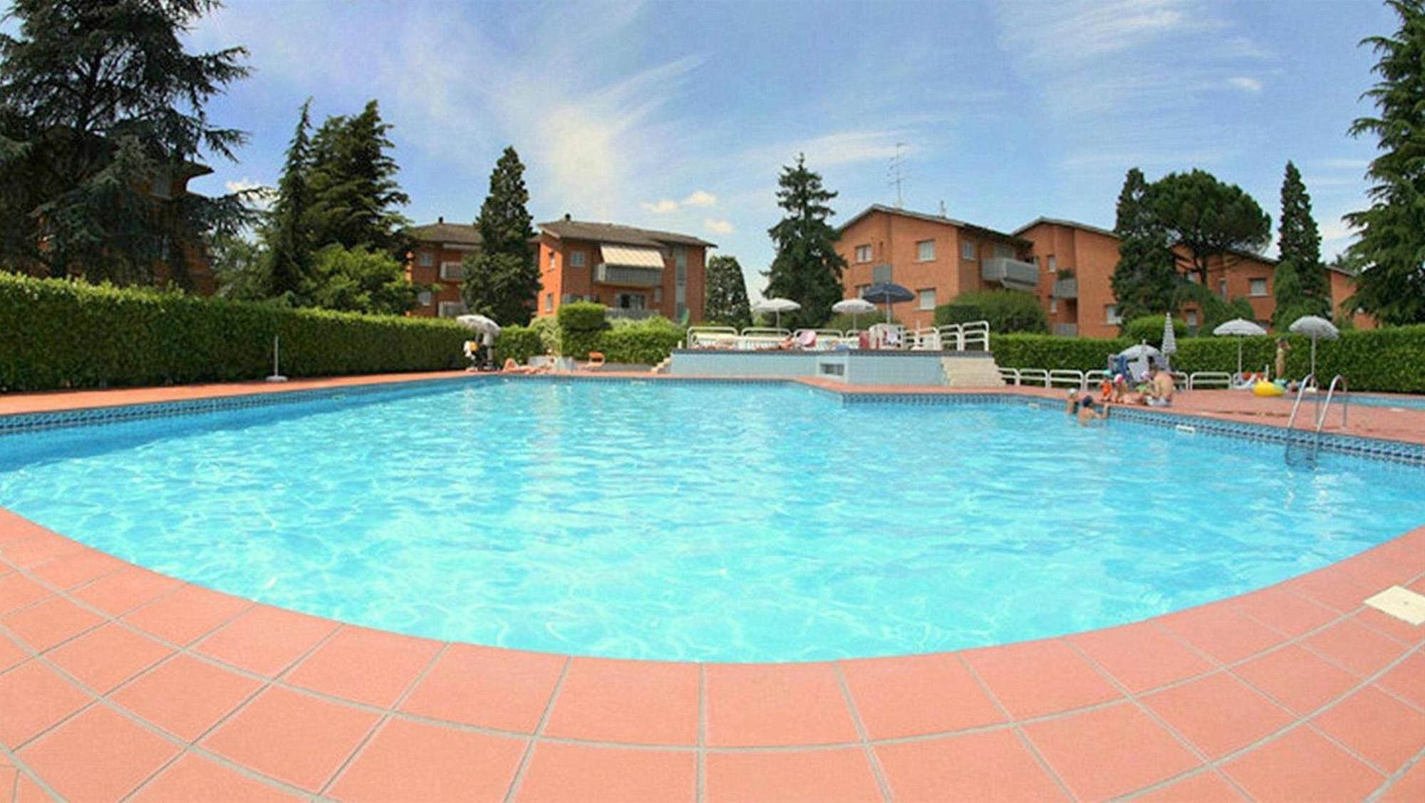Cappuccini Appartments Peschiera del Garda Luaran gambar