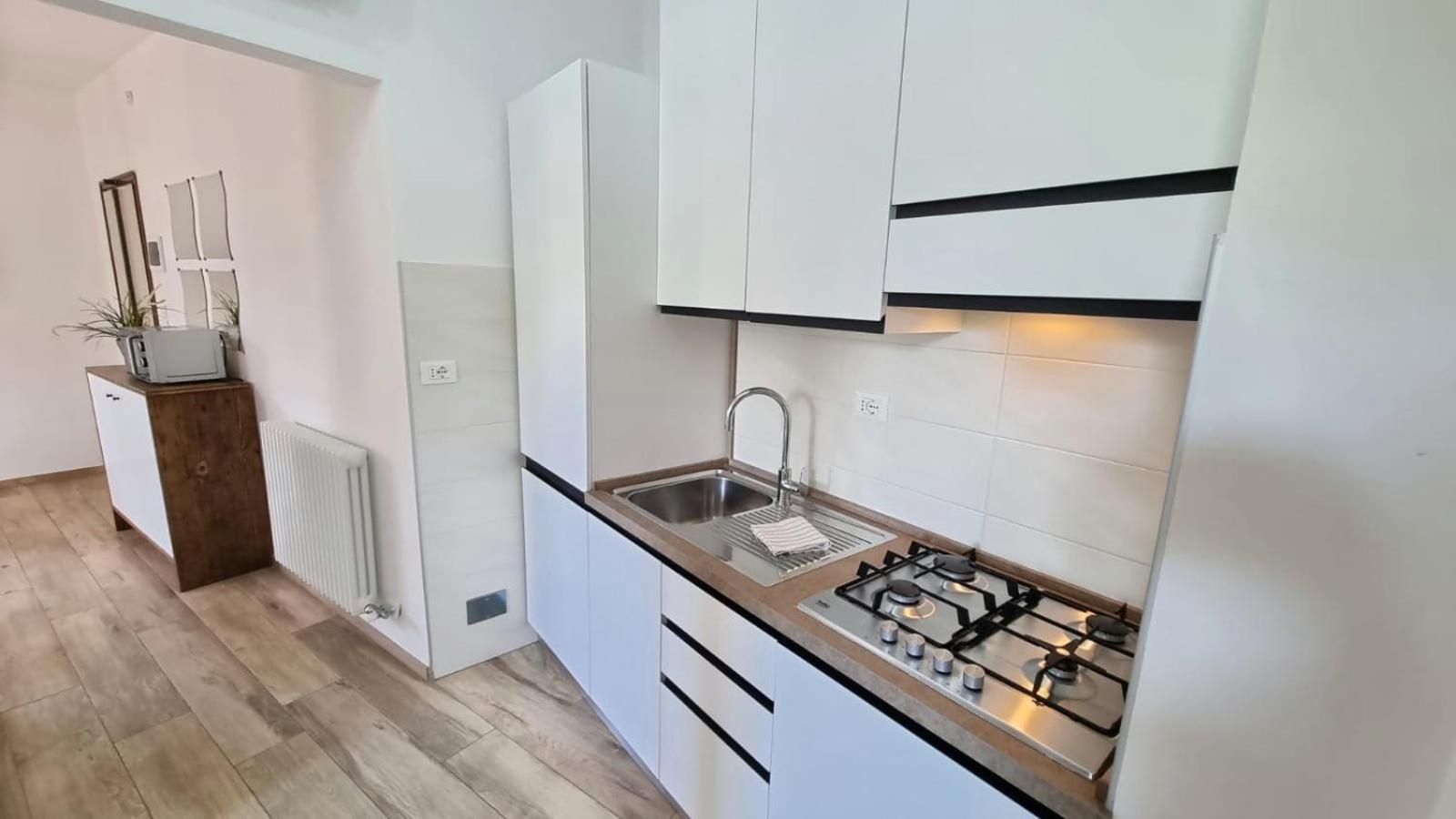 Cappuccini Appartments Peschiera del Garda Luaran gambar