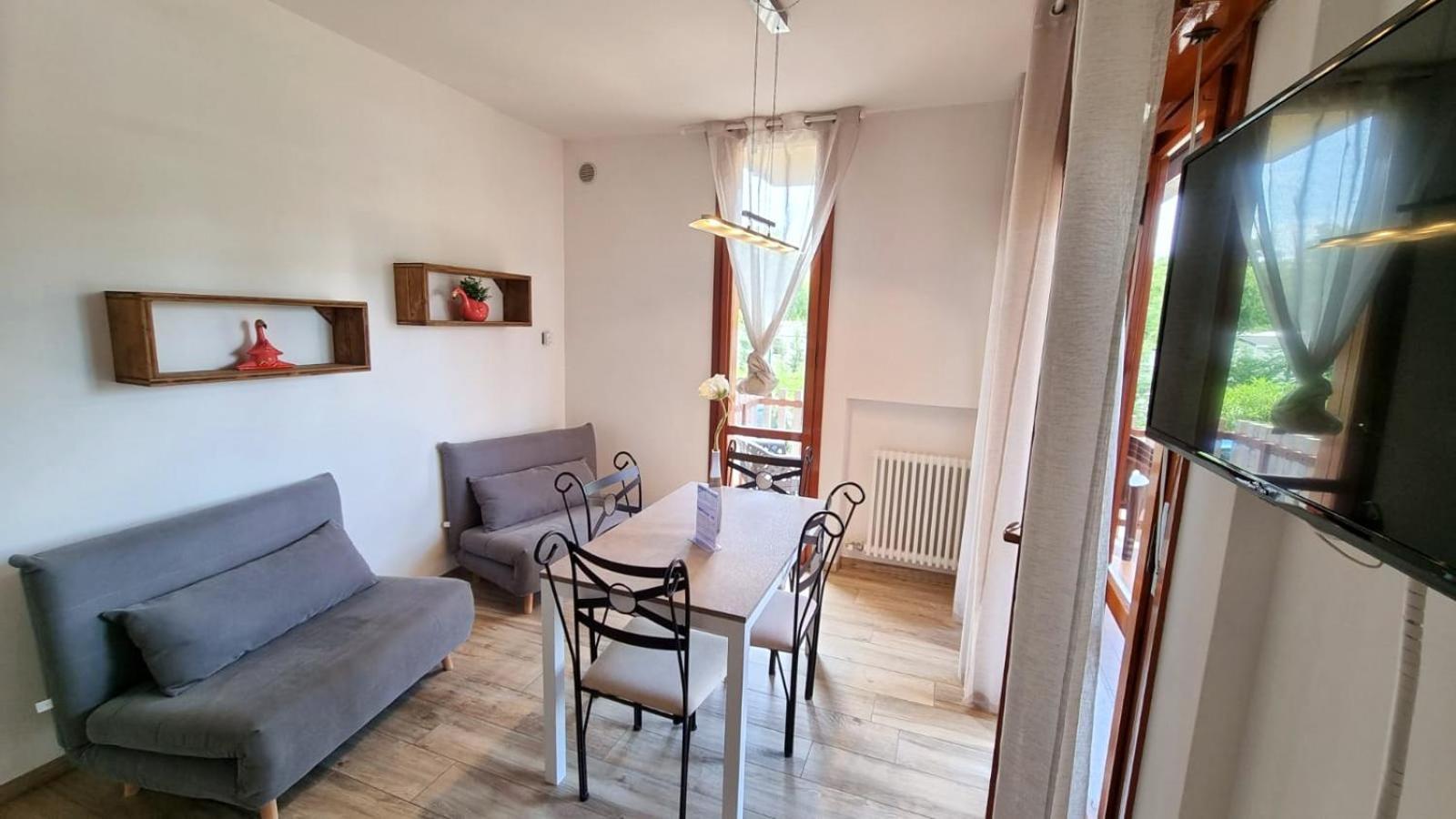 Cappuccini Appartments Peschiera del Garda Luaran gambar