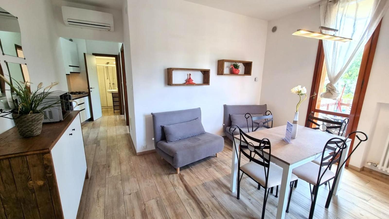 Cappuccini Appartments Peschiera del Garda Luaran gambar